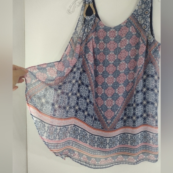 CoCo Blanco women's top sleeveless size (S) - Picture 3 of 12